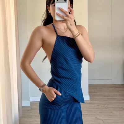 Lacivert çizgili sırt dekolteli kadın bluz pantolon takım