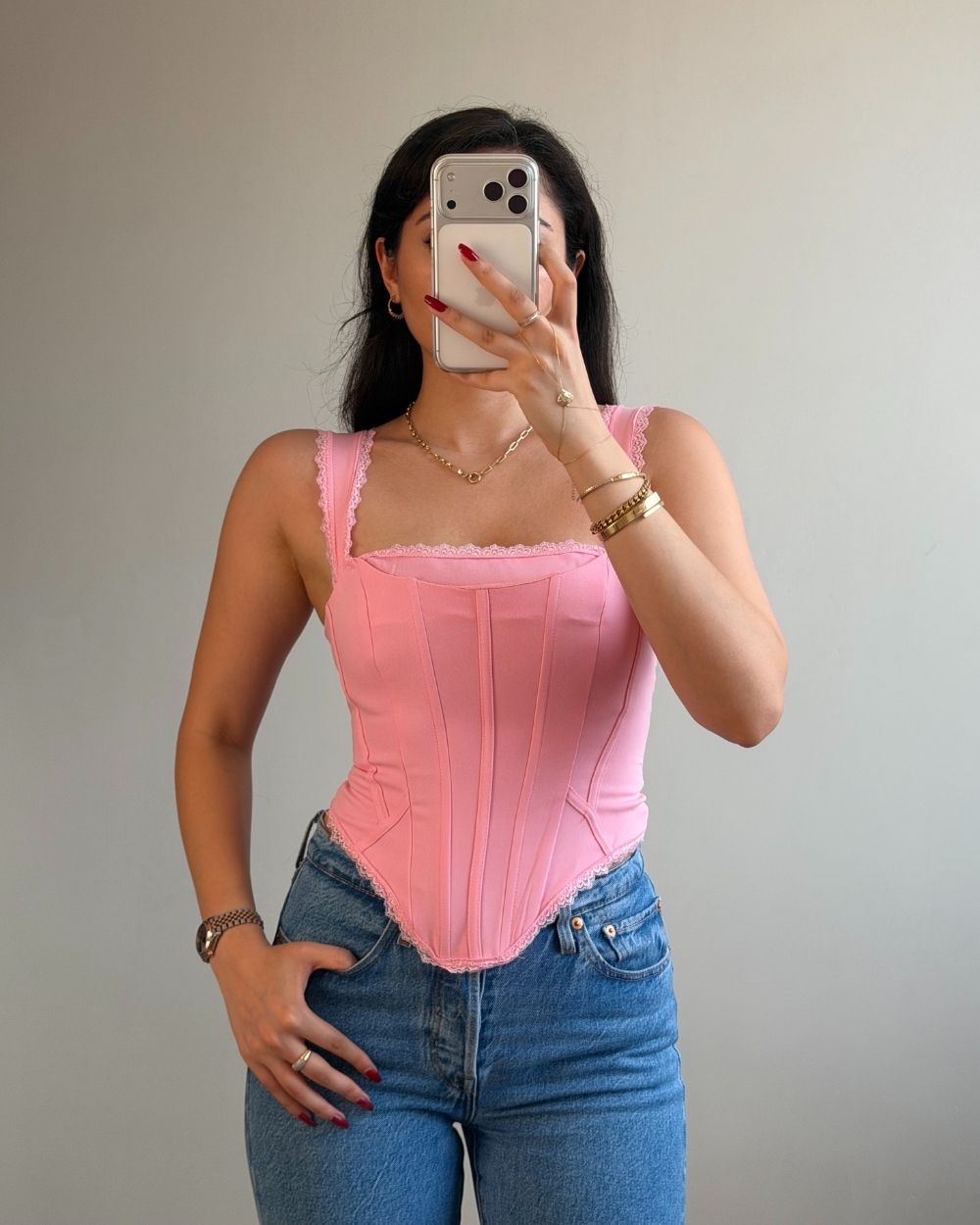 Pembe dantel detaylı korse büstiyer ön görünüm